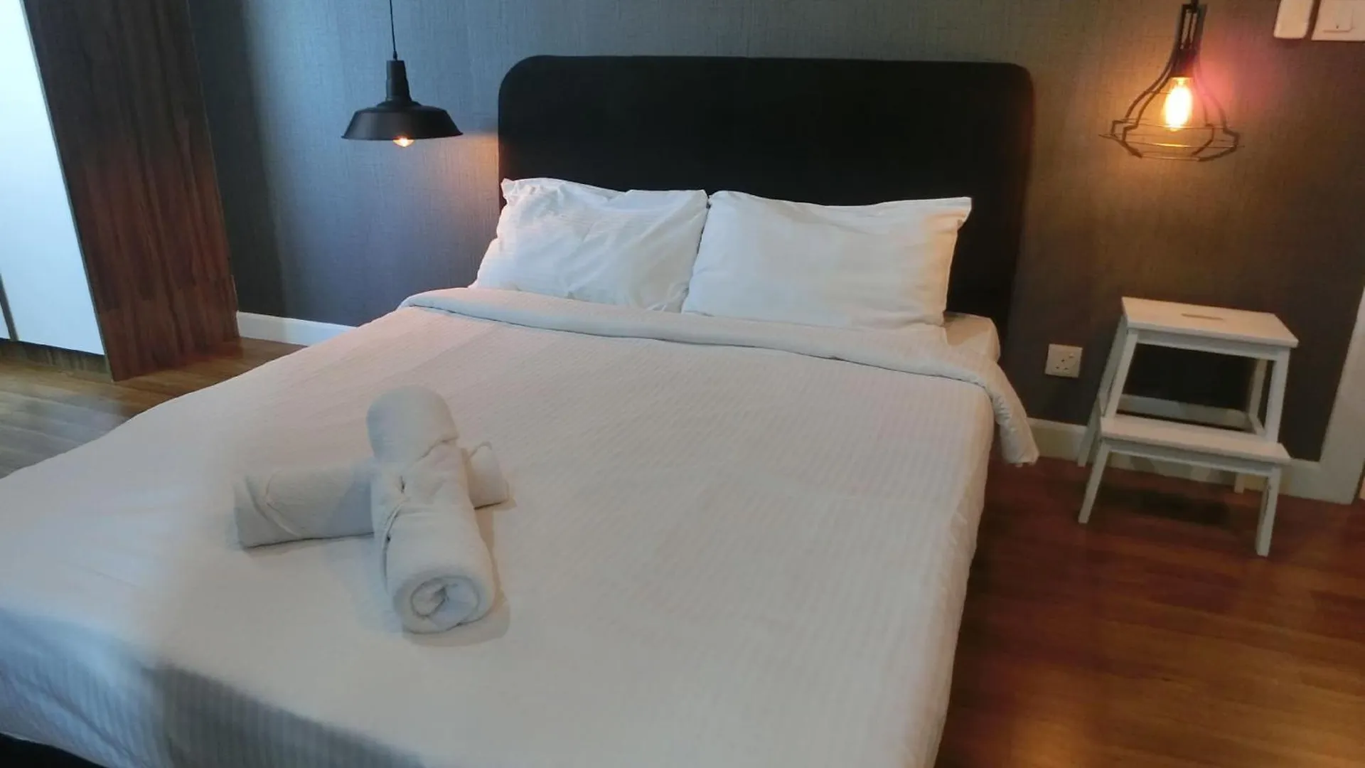 Apartment Mercu Summer Suite Klcc @ Penguin Homes