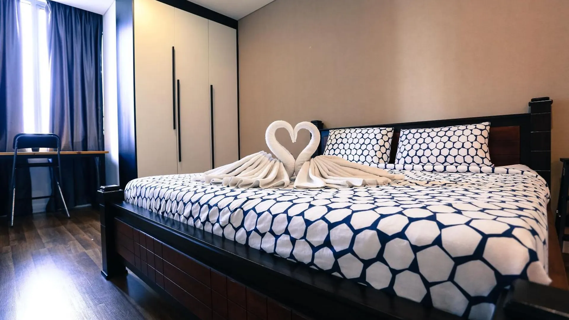 Mercu Summer Suite Klcc @ Penguin Homes 0*, Kuala Lumpur