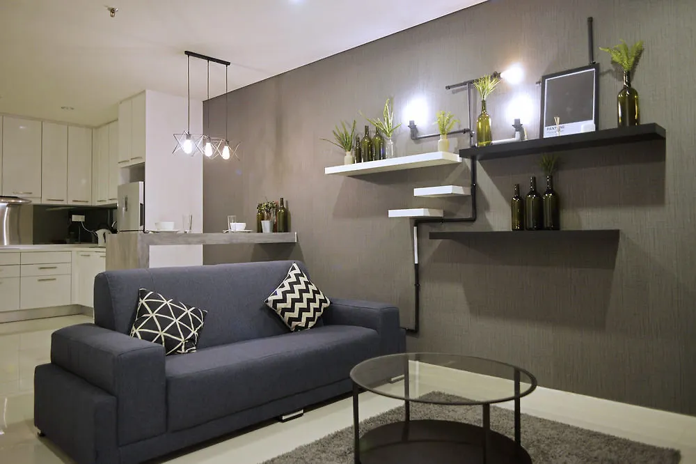 Mercu Summer Suite Klcc @ Penguin Homes Apartment